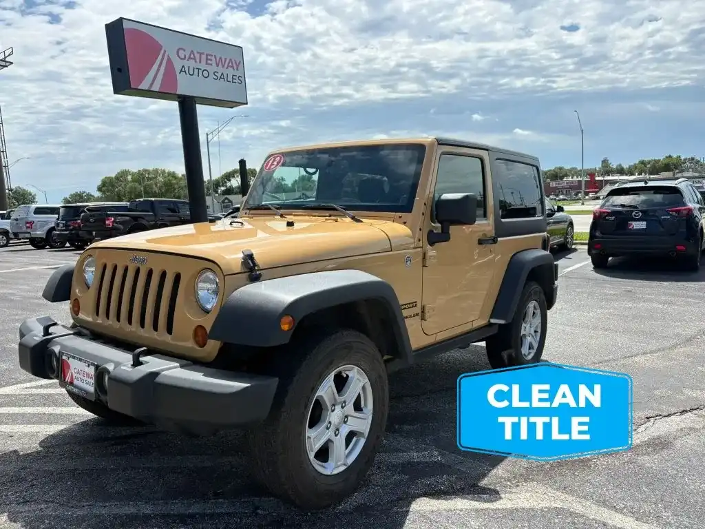 2013 Jeep Wrangler Sport's photo
