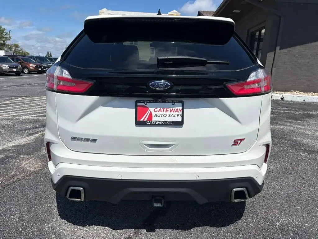 2020 Ford Edge ST AWD photo 4