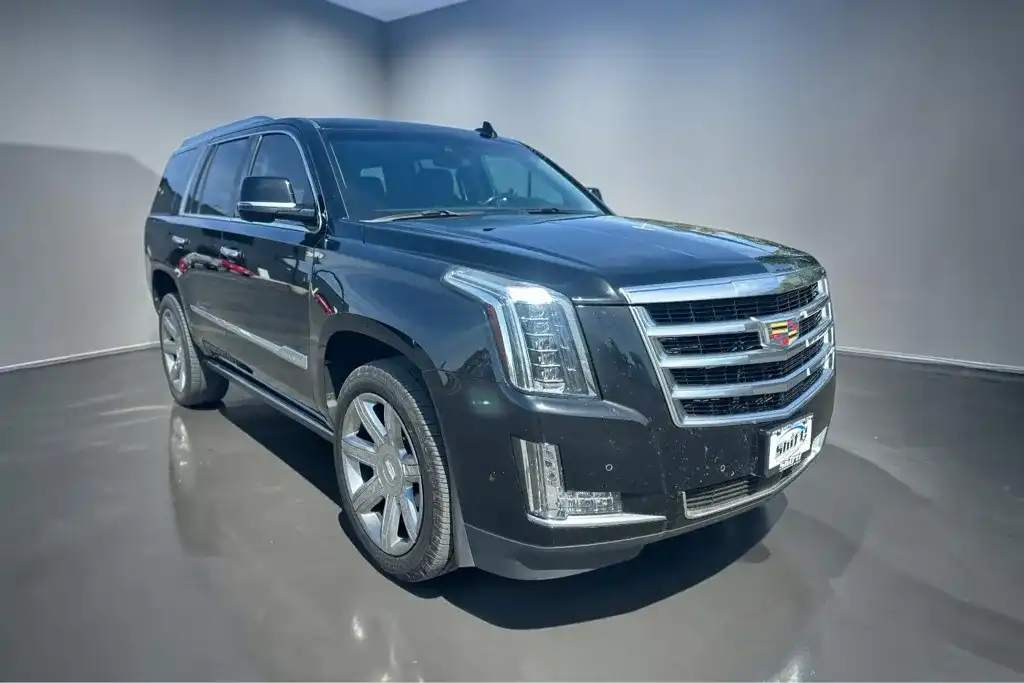 2019 Cadillac Escalade AWD Premium Luxury's photo