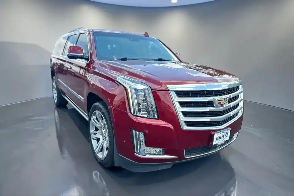2018 Cadillac Escalade ESV AWD Premium Luxury's photo