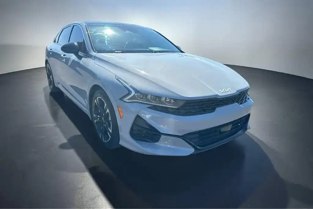 2022 Kia Optima GT-Line AWD's photo