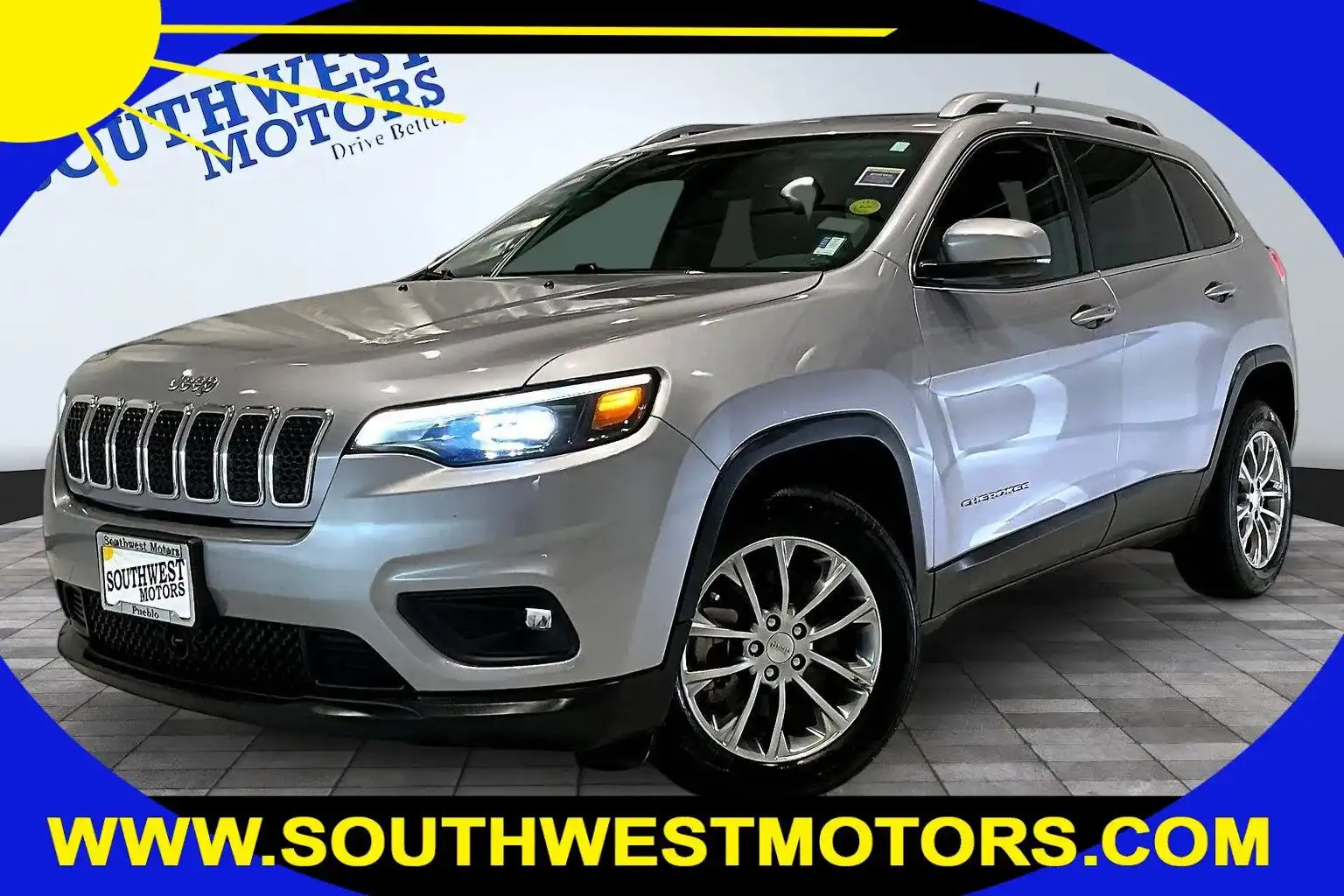 2021 Jeep Cherokee Latitude Lux's photo