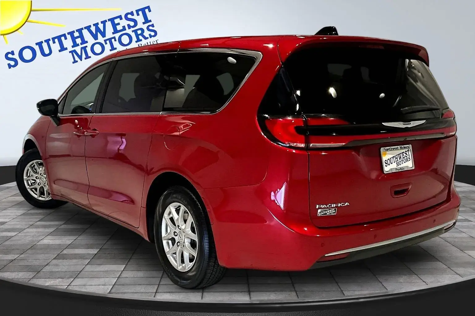 2025 Chrysler Pacifica Select photo 5