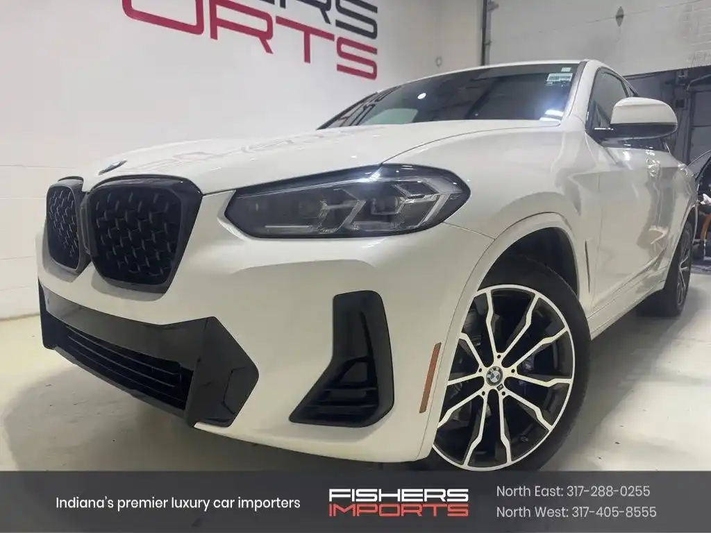 2022 BMW X4 xDrive30i's photo
