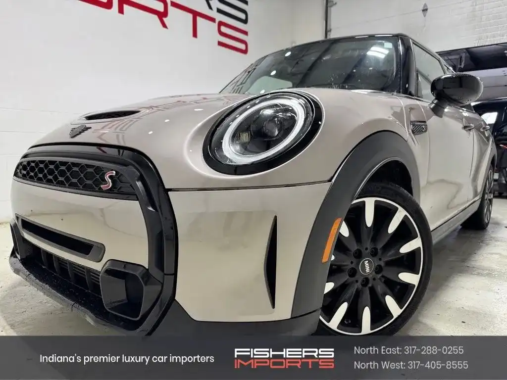 2024 MINI Hardtop Cooper S's photo