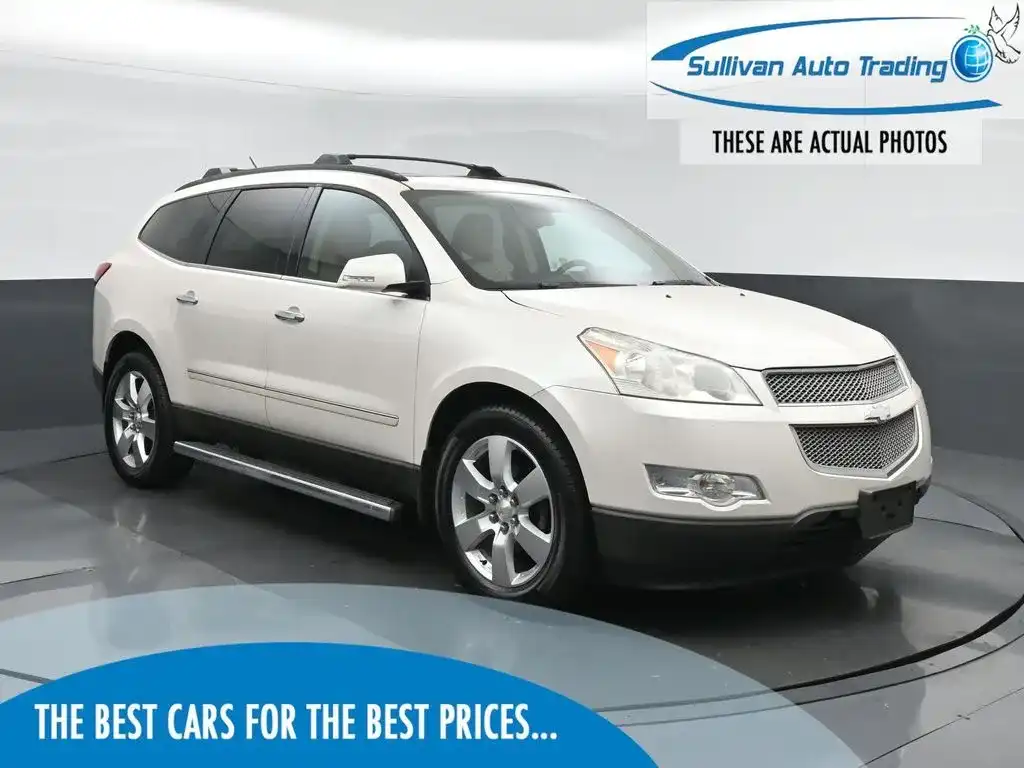 2011 Chevrolet Traverse LTZ FWD's photo