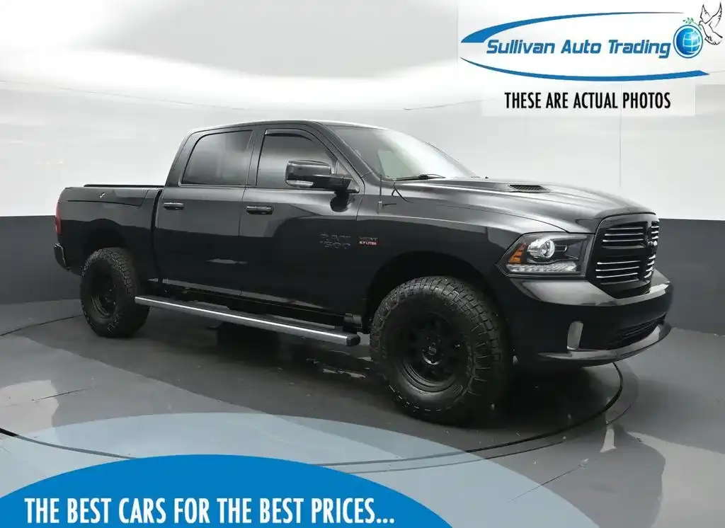 2016 RAM 1500 Sport 4x4 Crew Cab 5'7's photo