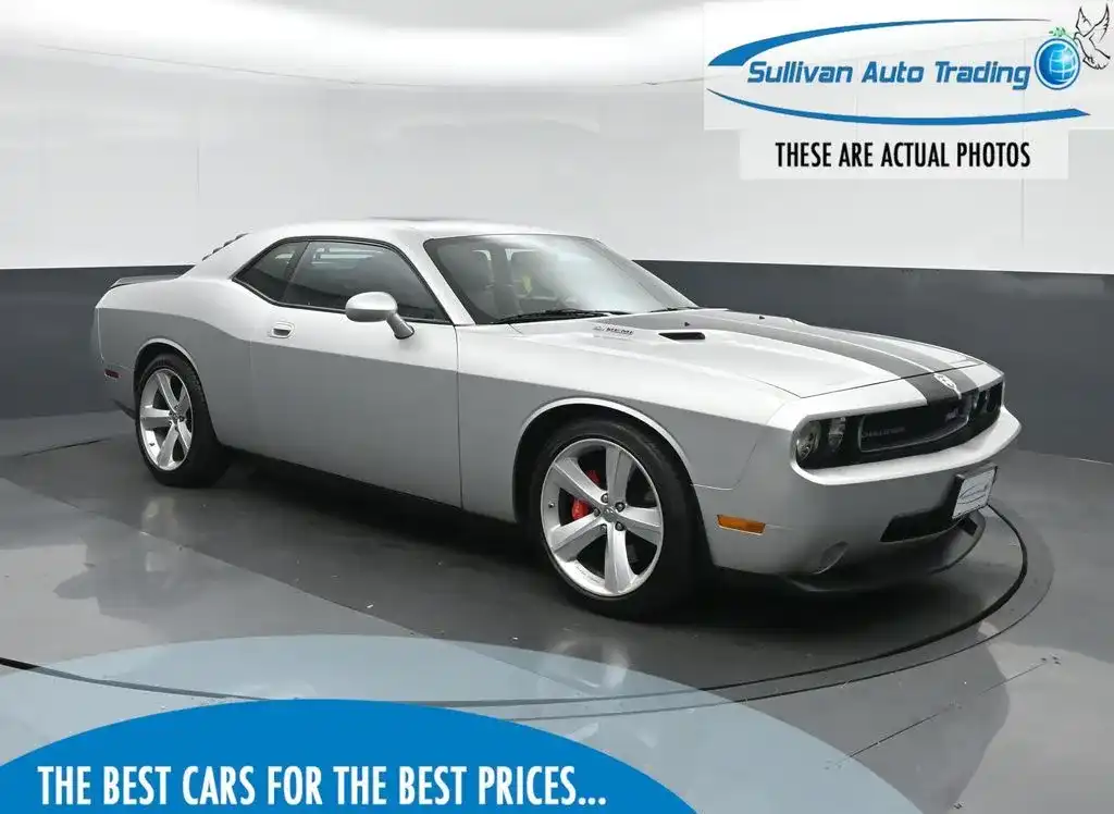 2009 Dodge Challenger SRT8's photo