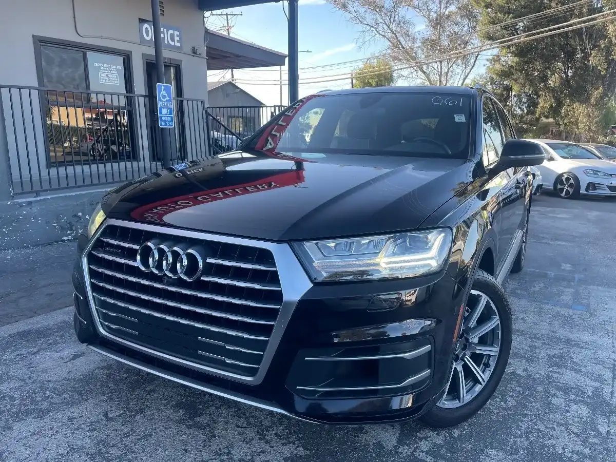 2017 Audi Q7 3.0T quattro tiptronic Premium Plus's photo