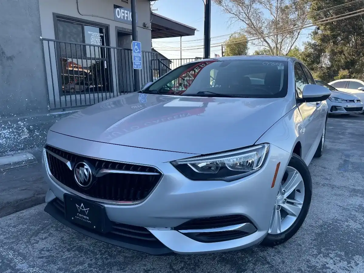 2018 Buick Regal Preferred FWD's photo