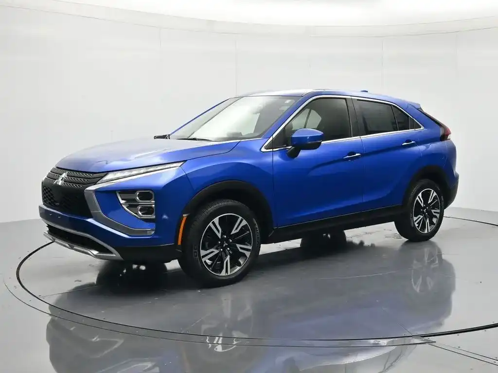 2024 Mitsubishi Eclipse Cross SE S-AWC's photo