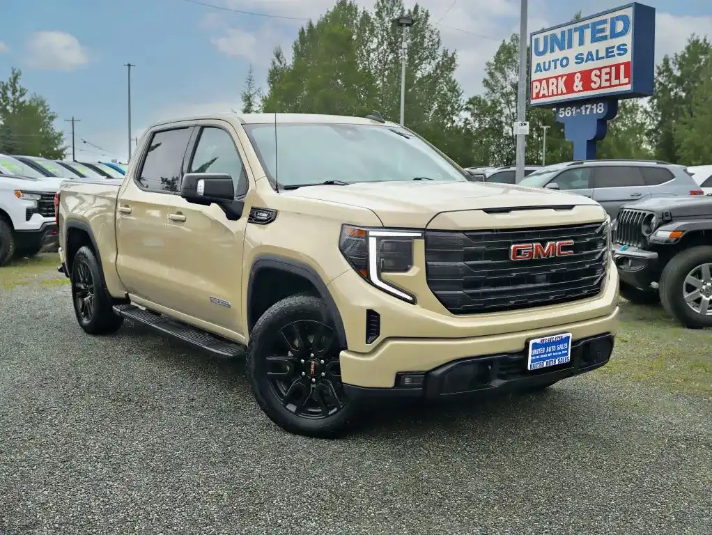 2022 GMC Sierra 4WD Crew Cab Standard Box Elevation's photo