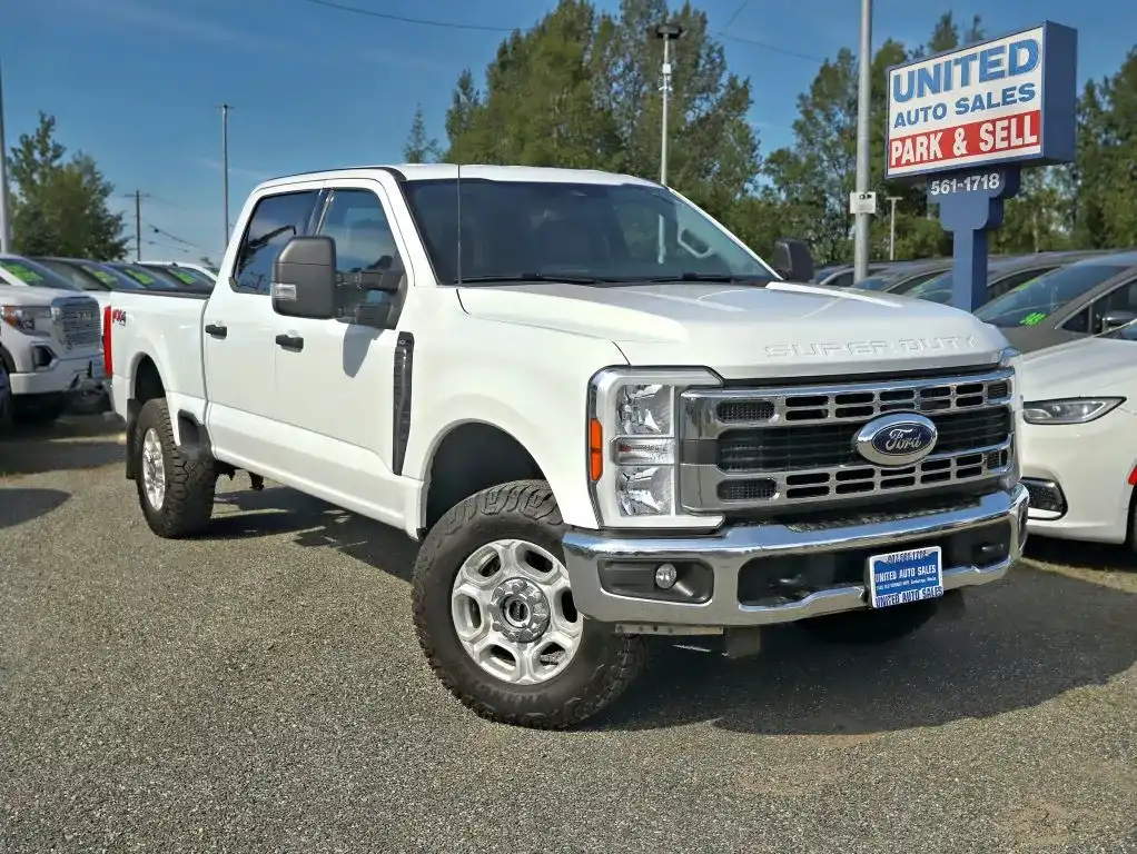 2025 Ford F-250 XLT 4x4 Crew Cab 8' Box's photo
