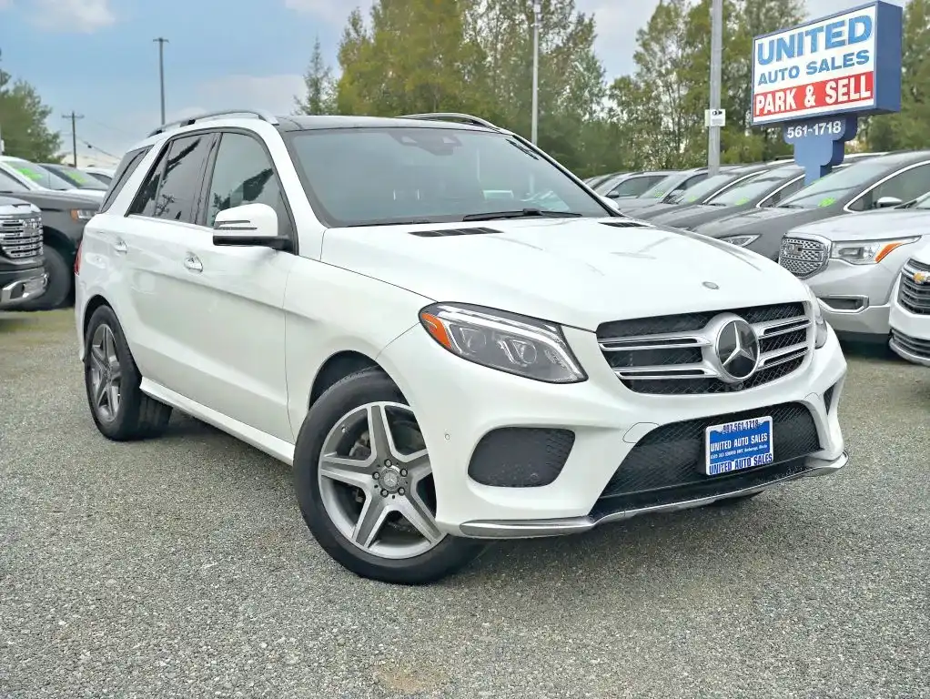 2016 Mercedes-Benz GLE GLE400 4MATIC's photo