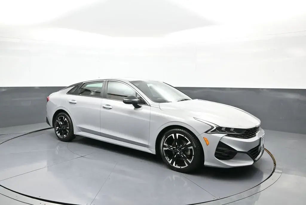 2023 Kia Optima GT-Line AWD photo 4