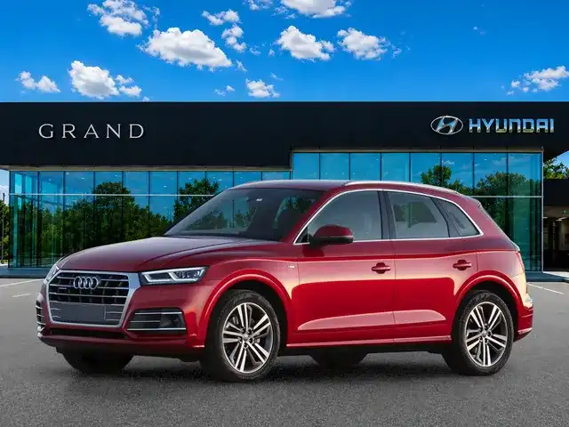 2019 Audi Q5 2.0T Premium quattro S tronic's photo