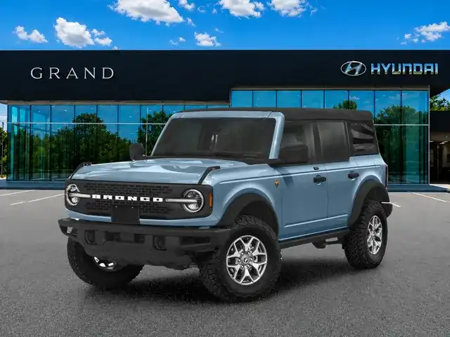 2023 Ford Bronco Badlands 4WD's photo