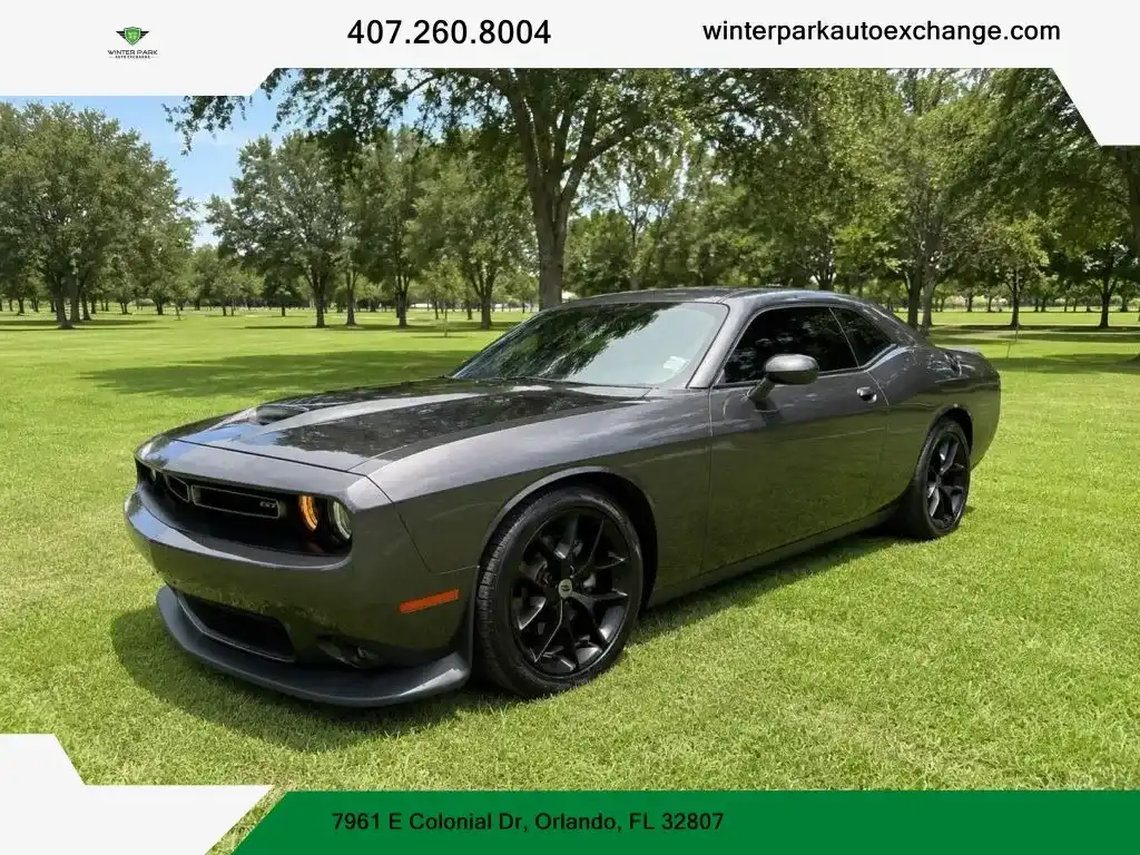 2022 Dodge Challenger GT Auto's photo