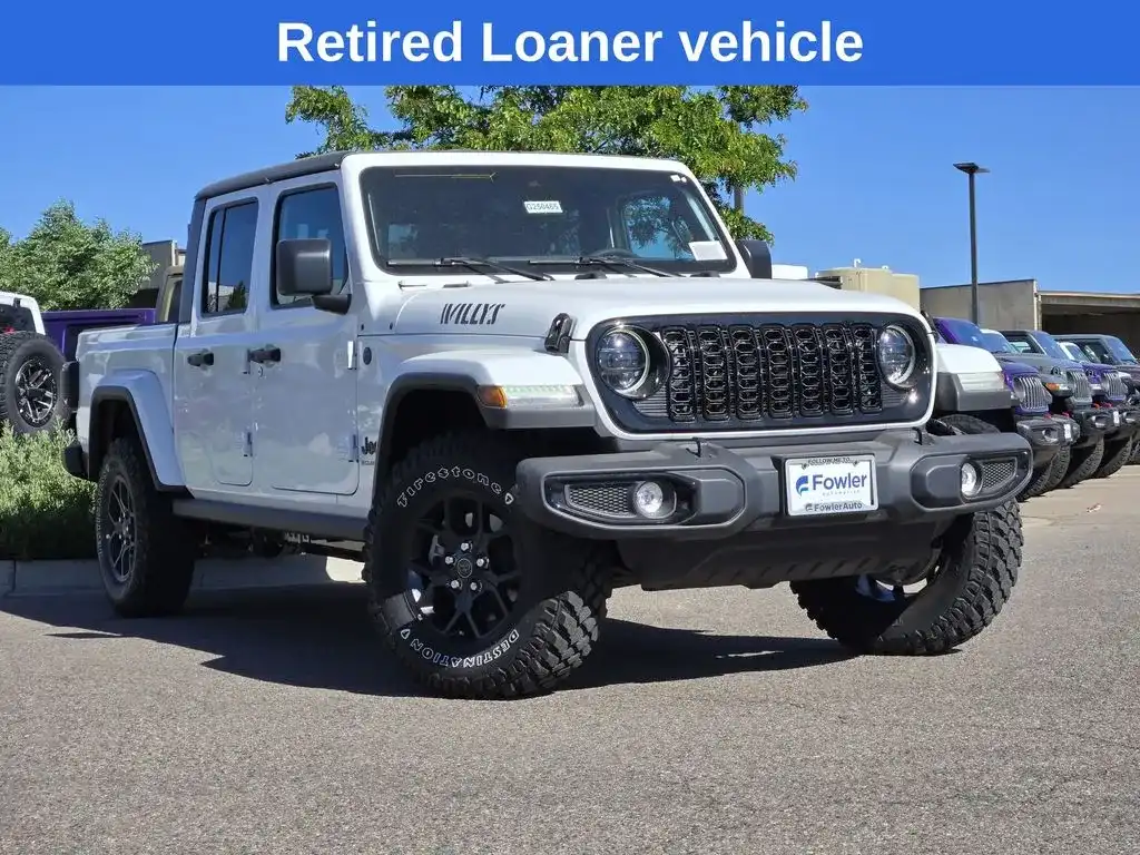 2025 Jeep Gladiator Willys Auto's photo