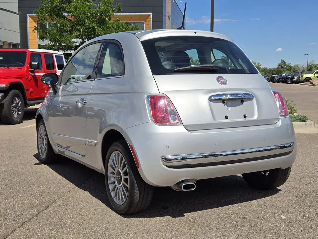 2012 FIAT 500 Lounge photo 5