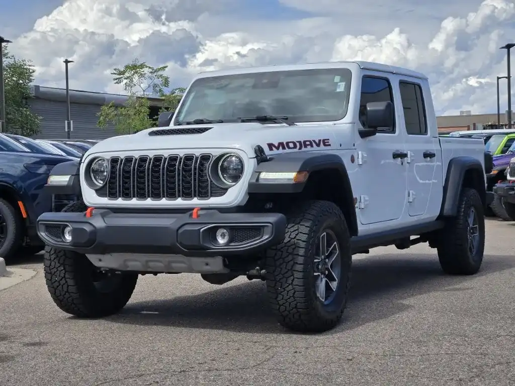 2025 Jeep Gladiator Mojave Auto's photo
