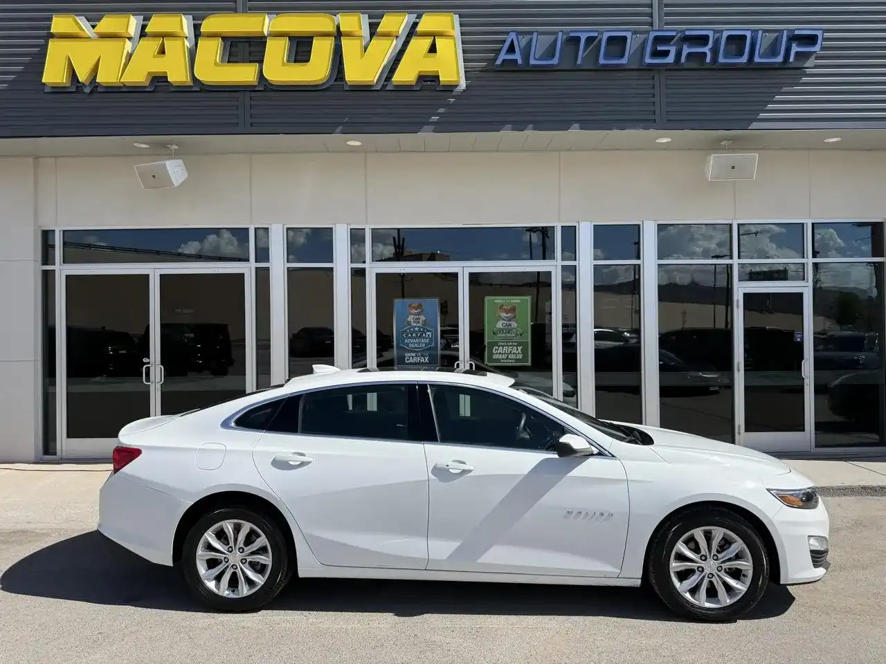 2024 Chevrolet Malibu 1LT's photo