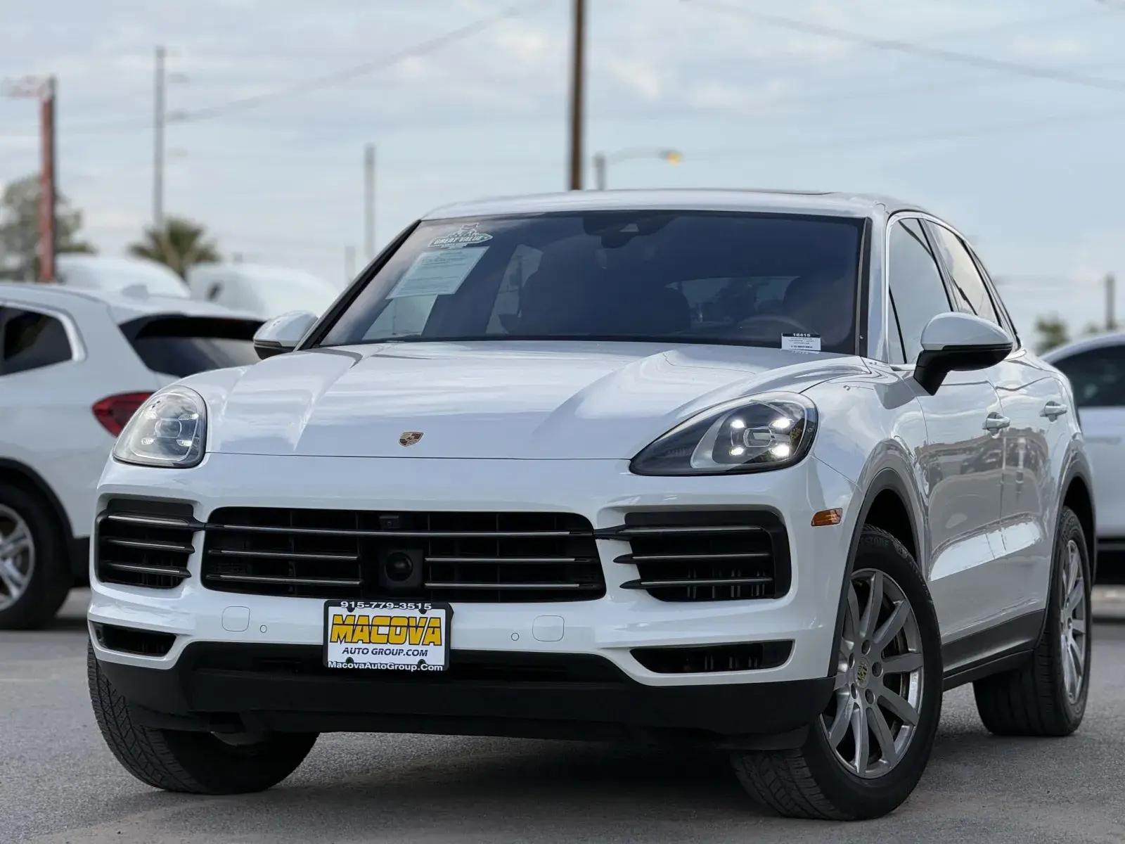 2020 Porsche Cayenne Base photo 3