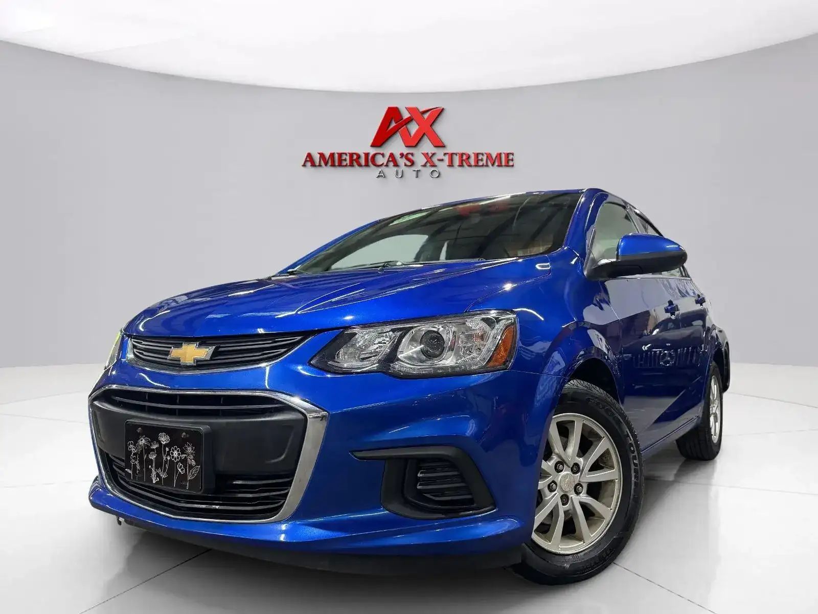 2018 Chevrolet Sonic LT Sedan Auto's photo