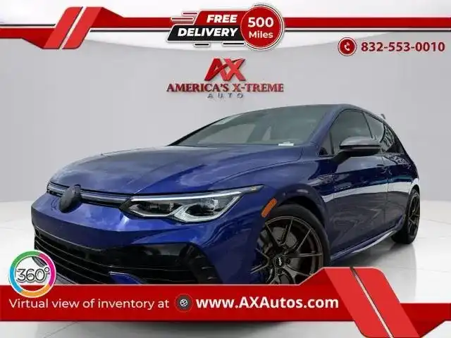 2022 Volkswagen Golf R 4-Door's photo