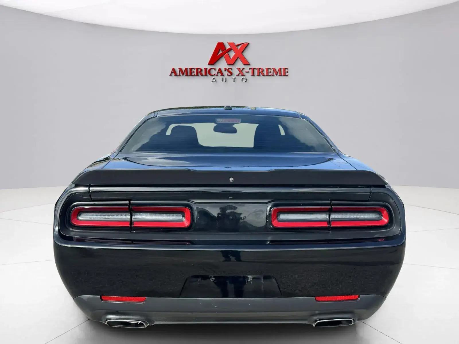 2021 Dodge Challenger SXT Auto photo 5