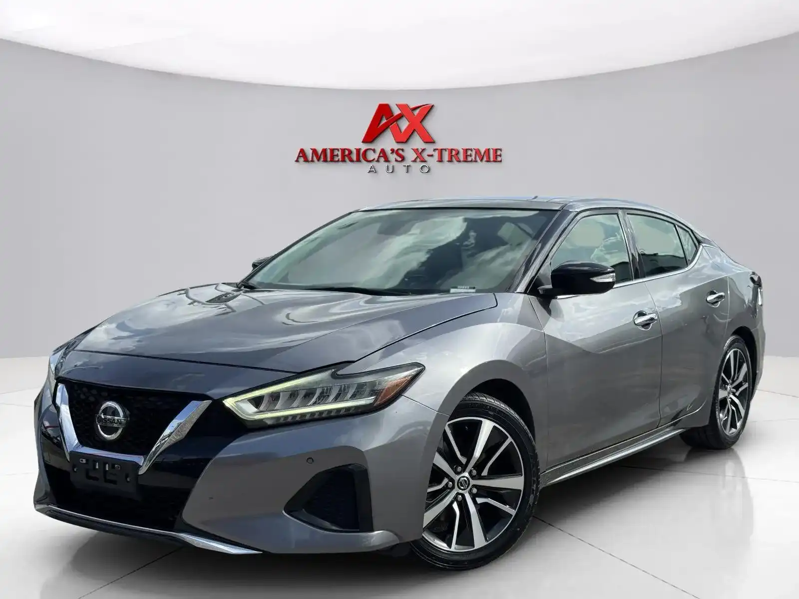 2020 Nissan Maxima SL's photo