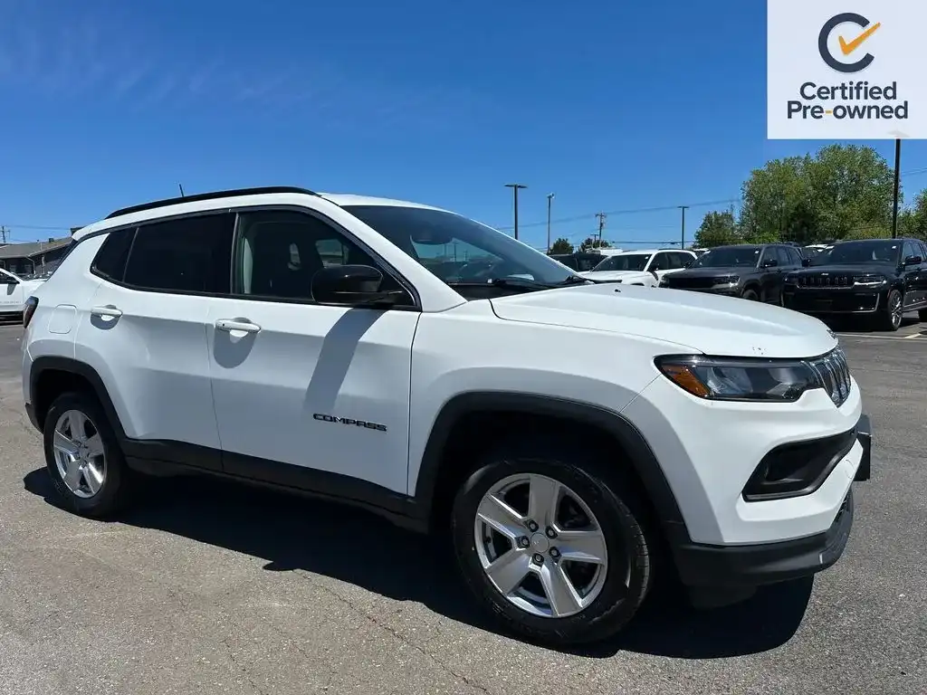 2022 Jeep Compass Latitude 4X4's photo