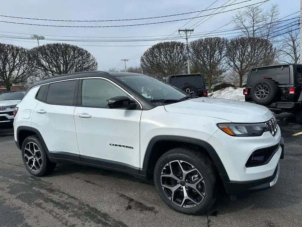 2026 Jeep Compass Limited 4X4's photo