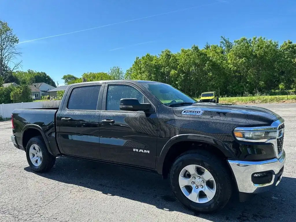 2026 RAM 1500 Big Horn/Lone Star 4x4 Crew Cab 5'7's photo
