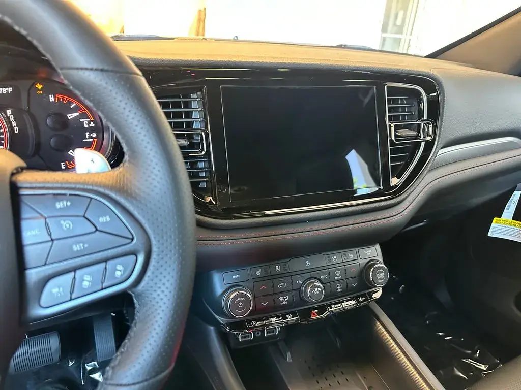 2026 Dodge Durango GT Plus AWD photo 3