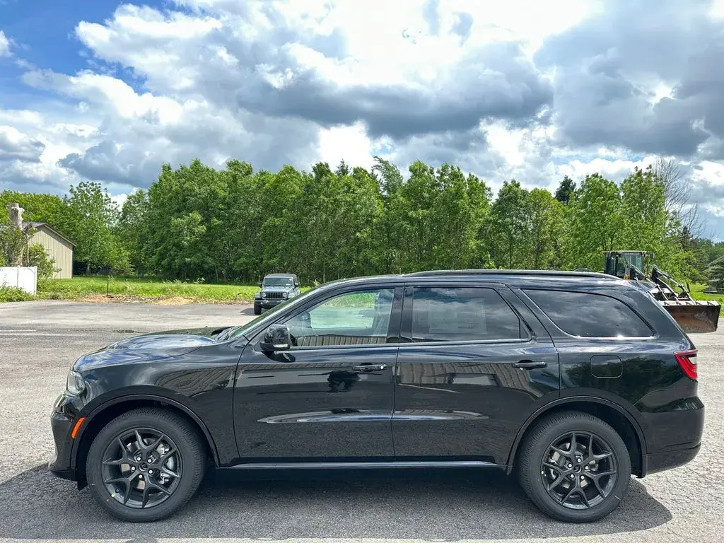 2026 Dodge Durango GT HEMI Plus V8 AWD photo 5