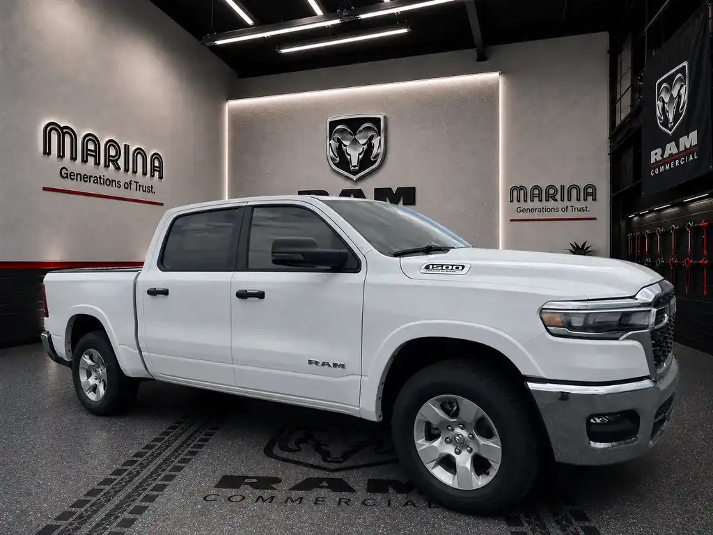 2026 RAM 1500 Big Horn/Lone Star 4x4 Crew Cab 5'7's photo