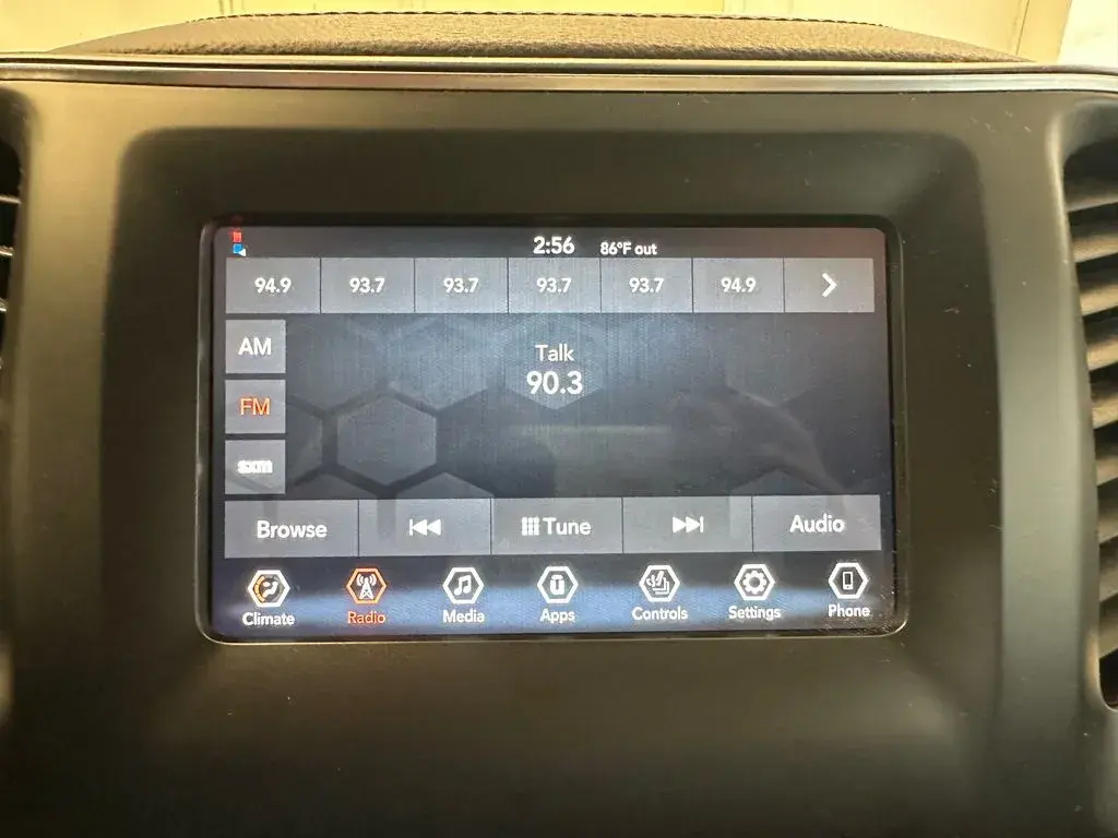 2019 Jeep Cherokee Latitude Plus 4X4 photo 4