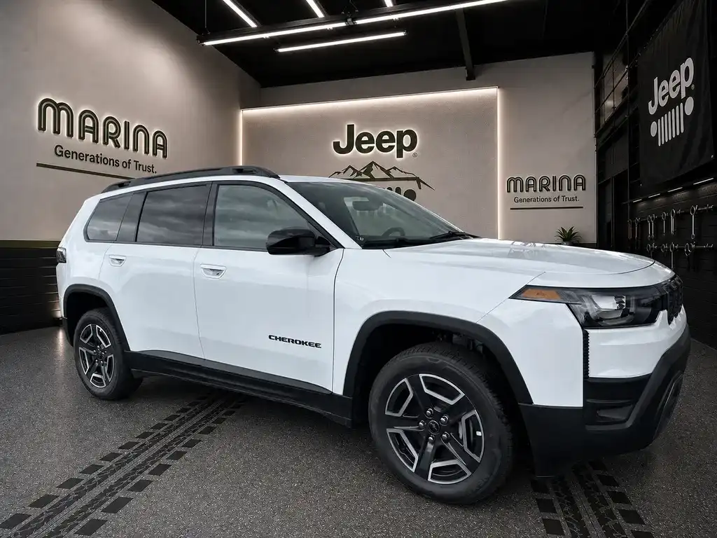 2026 Jeep Cherokee Limited HEV 4X4's photo