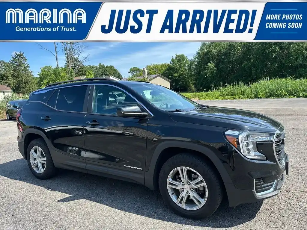 2022 GMC Terrain SLE AWD's photo