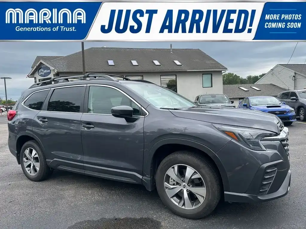 2025 Subaru Ascent Premium 7 Passenger's photo