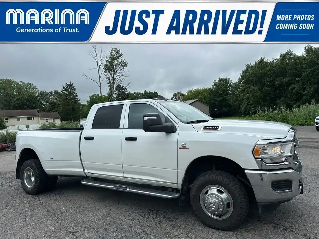 2024 RAM 3500 Tradesman 4X4 Crew Cab LWB's photo