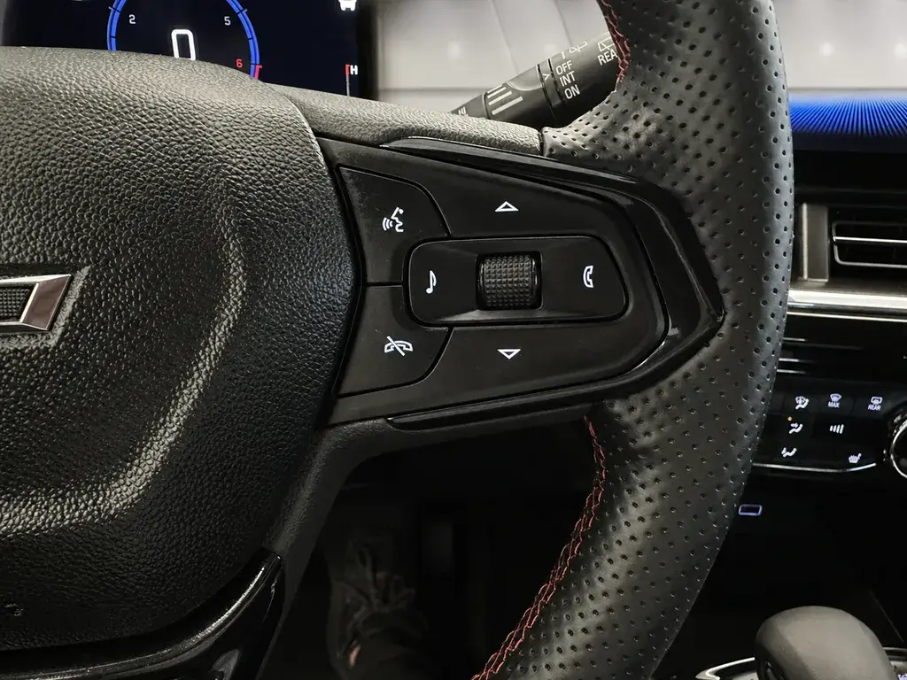 2026 Chevrolet Trax 2RS photo 5