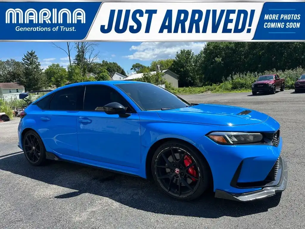 2025 Honda Civic Type-R's photo