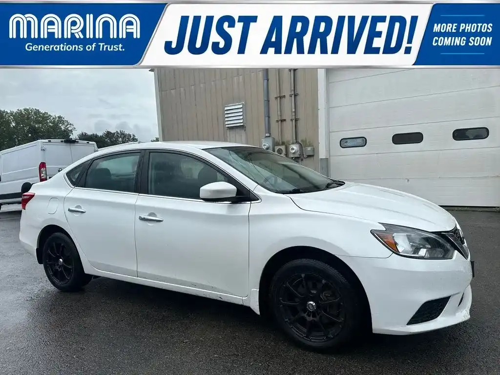 2019 Nissan Sentra SV CVT's photo