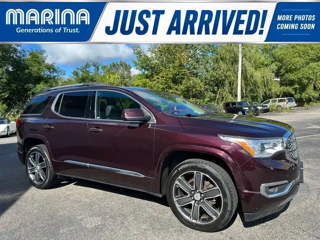2017 GMC Acadia Denali AWD's photo