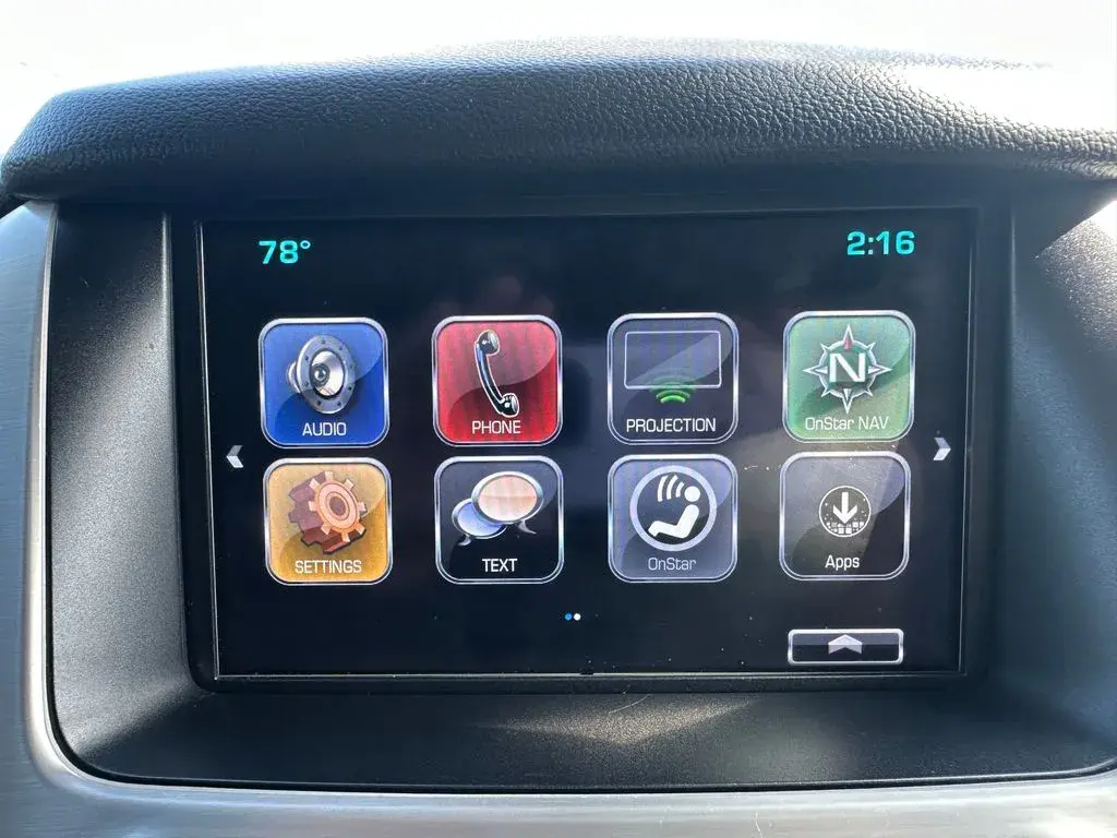 2020 GMC Yukon SLT 4WD photo 4