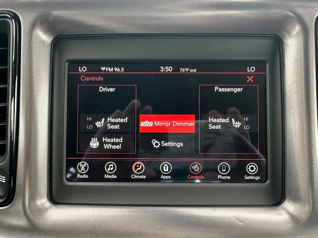 2021 Dodge Challenger SXT AWD Auto photo 5