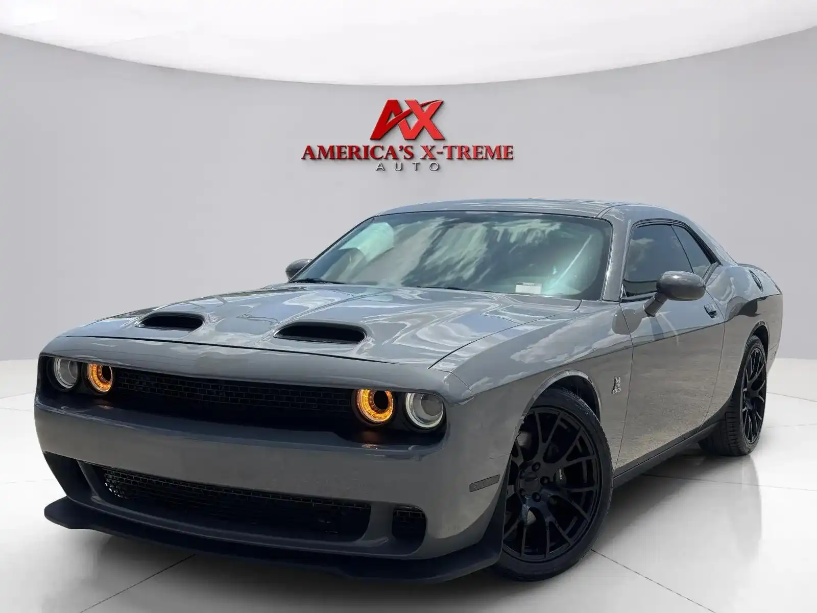 2018 Dodge Challenger Scat Pack's photo