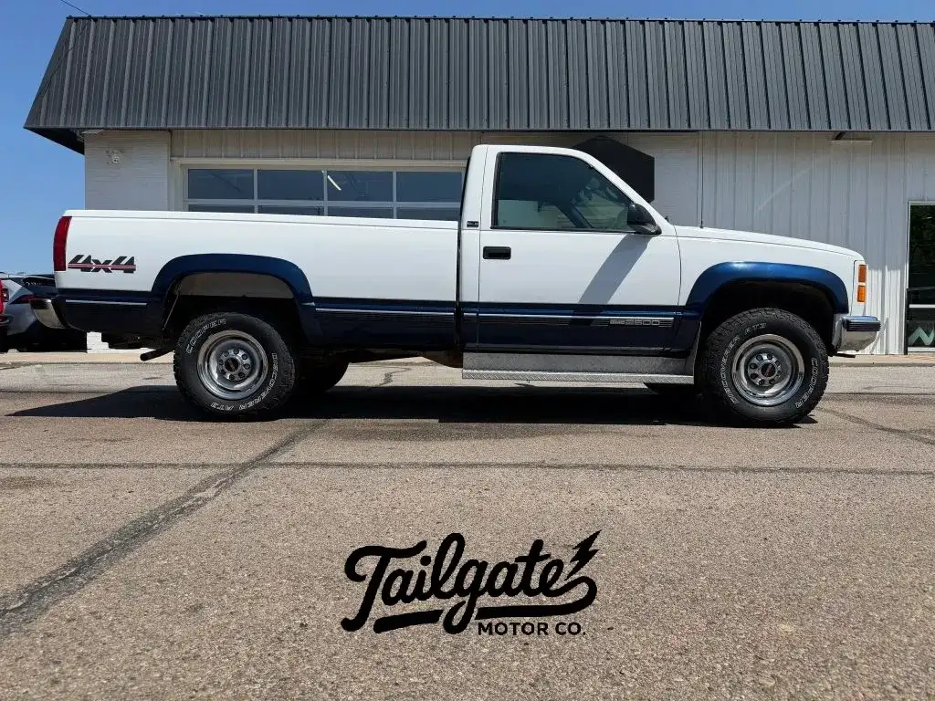 1995 GMC Sierra's photo